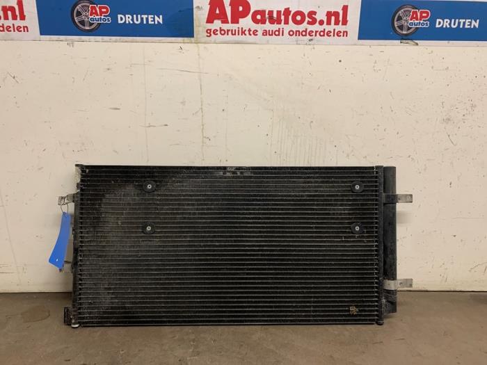 Usagé Radiateur clim Audi S4 Avant (B8) S4 3.0 TFSI V6 24V Prix € 59,99 Règlement à la marge proposé par AP Auto's