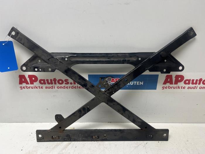 Used Subframe Audi S4 Avant (B8) S4 3.0 TFSI V6 24V Price € 29,99 Margin scheme offered by AP Auto's
