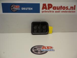 Gebrauchte Stoßstangenrost Audi A3 (8L1) 1.6 Preis € 35,00 Margenregelung angeboten von AP Autos