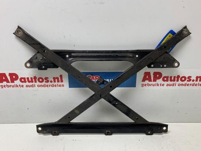Used Subframe Audi A4 Avant (B8) 1.8 TFSI 16V Price € 44,99 Margin scheme offered by AP Auto's