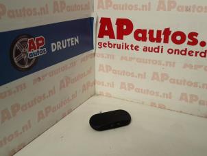 Usados Limpiaparabrisas delante Audi S6 Precio € 9,99 Norma de margen ofrecido por AP Autos