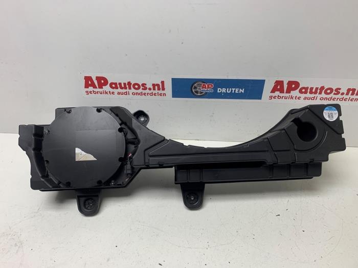 Używane Subwoofer Audi e-tron (GEN) 55 quattro Cena € 49,99 Procedura marży oferowane przez AP Auto's