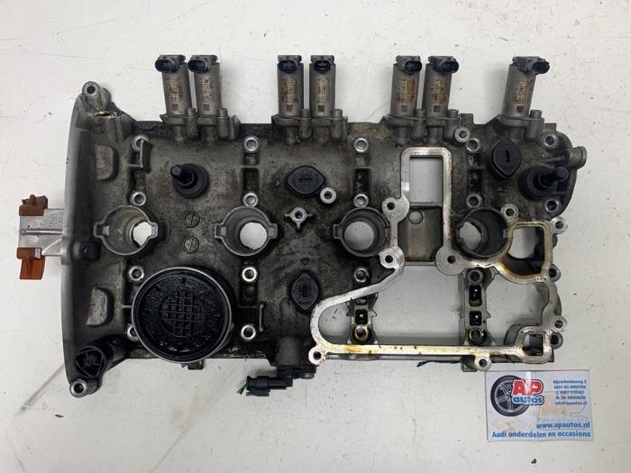 Usagé Couvercle soupapes Audi A4 Avant (B8) 2.0 TFSI 16V Prix € 174,99 Règlement à la marge proposé par AP Auto's