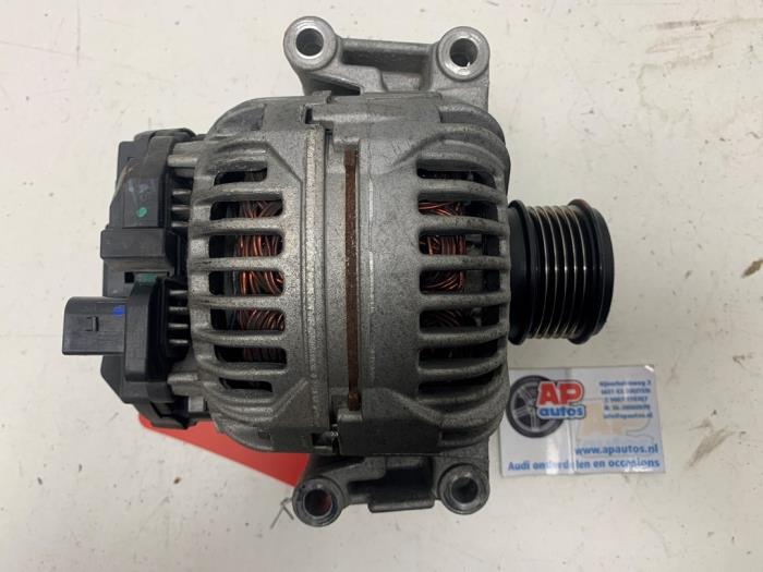 Usagé Dynamo Audi A5 Cabrio (8F7) 1.8 TFSI 16V Prix € 59,99 Règlement à la marge proposé par AP Auto's