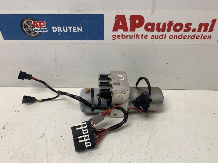 Convertible roof motor