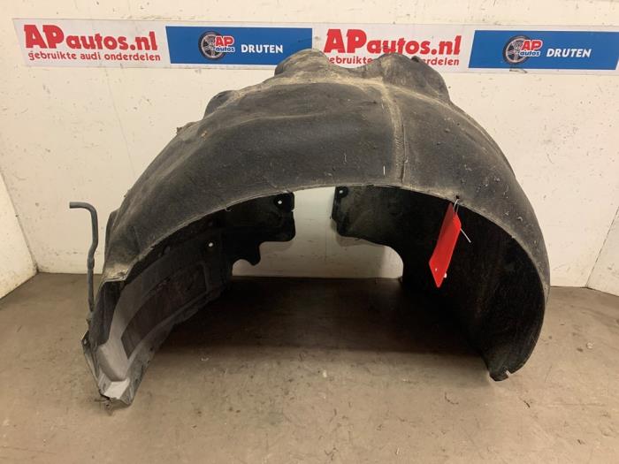 Używane Nadkole Audi A6 Avant (C7) 2.0 TFSI 16V Cena € 34,99 Procedura marży oferowane przez AP Auto's