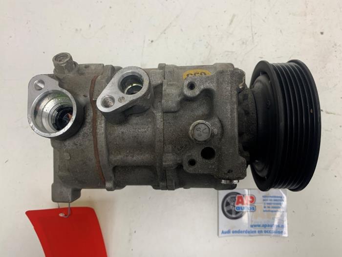 Usagé Compresseur de clim Audi A4 (B8) 1.8 TFSI 16V Prix € 74,99 Règlement à la marge proposé par AP Auto's