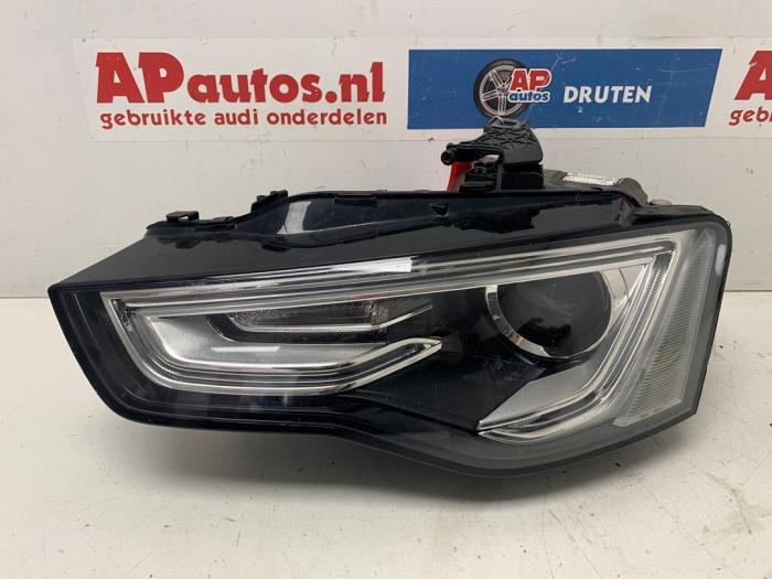Używane Reflektor lewy Audi A5 Sportback (8TA) 1.8 TFSI 16V Cena € 549,99 Procedura marży oferowane przez AP Auto's