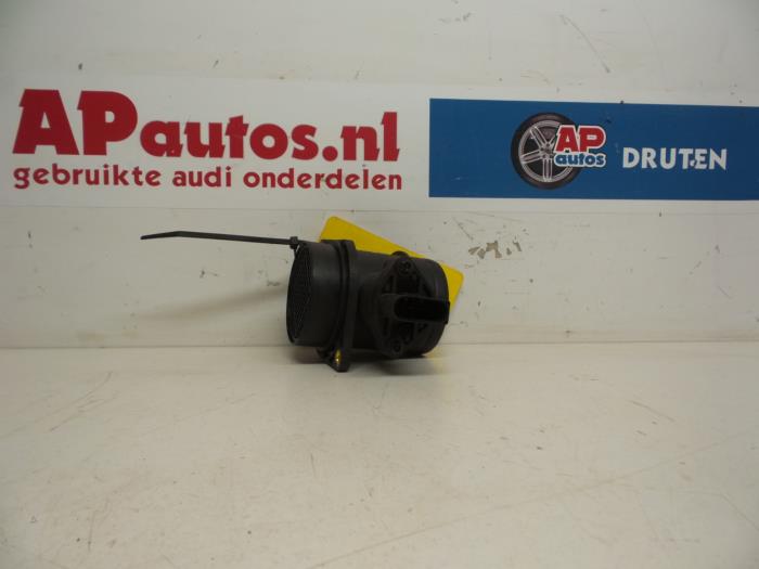 Gebrauchte Luftmassenmesser Audi A4 Quattro (B5) 2.4 30V Preis € 19,99 Margenregelung angeboten von AP Auto's