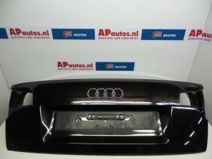 Usados Portón trasero Audi A4 (B7) 1.9 TDI Precio € 89,99 Norma de margen ofrecido por AP Autos