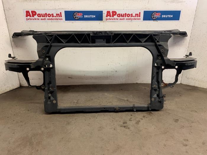 Używane Panel przedni Audi TT (8N3) 1.8 20V Turbo Cena € 74,99 Procedura marży oferowane przez AP Auto's