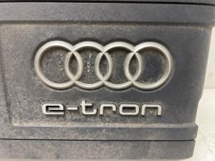 Abdeckblech Motor van een Audi A3 Sportback (8VA/8VF) 1.4 TFSI 16V e-tron 2015