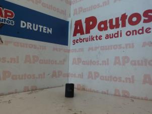 Gebrauchte ESP Schalter Audi A2 (8Z0) 1.4 16V Preis € 12,50 Margenregelung angeboten von AP Autos