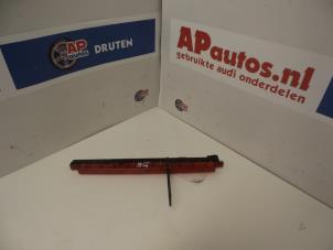 Używane Dodatkowe swiatlo stopu srodek Audi A3 (8L1) 1.6 Cena € 35,00 Procedura marży oferowane przez AP Autos