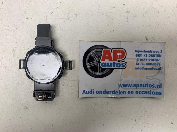 Begagnade Regnsensor Audi A3 Sportback (8VA/8VF) 1.4 TFSI 16V Pris € 14,99 Marginaltabell erbjuds av AP Auto's