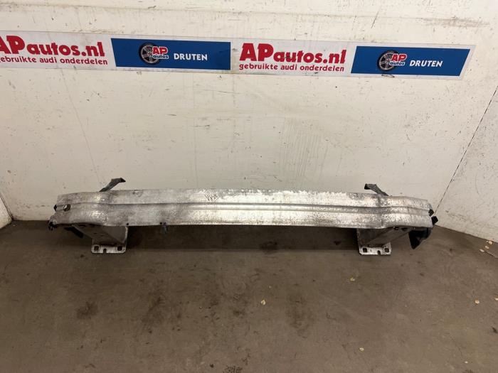 Front bumper reinforcement