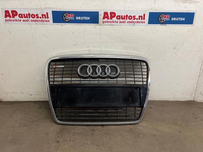 Używane Grill Audi A6 (C6) 3.2 V6 24V FSI Quattro Cena € 99,99 Procedura marży oferowane przez AP Auto's