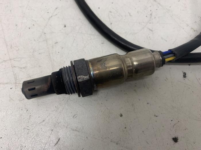 Lambda probe from a Audi A3 Sportback (8VA/8VF) 1.6 TDI 16V 2013