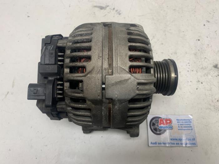 Usagé Dynamo Audi A3 Sportback (8PA) 1.4 TFSI 16V Prix € 29,99 Règlement à la marge proposé par AP Auto's