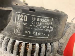 Dynamo d'un Audi A8 (D2) 2.8 V6 Quattro 1995