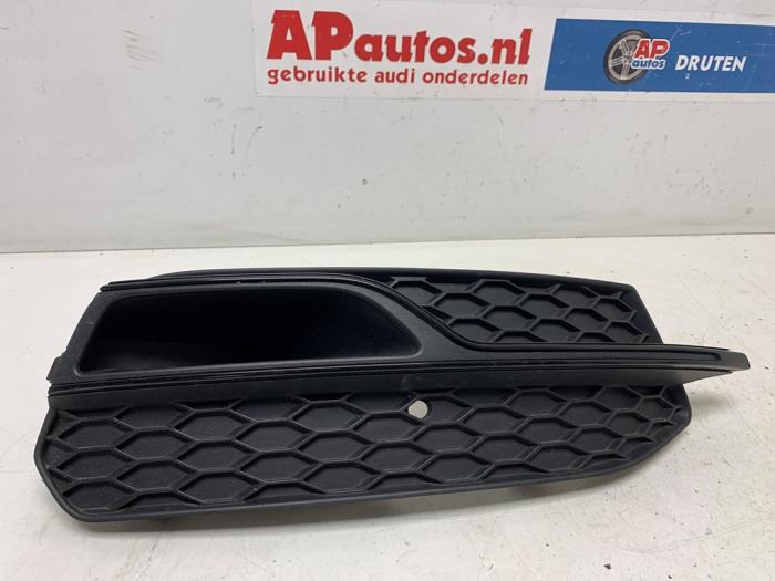 Gebrauchte Stoßstangenrost Audi A3 Sportback (8VA/8VF) 1.4 TFSI ACT Ultra 16V Preis € 74,99 Margenregelung angeboten von AP Auto's