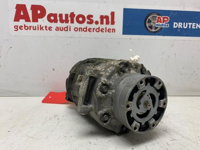 Usagé Pompe clim Audi Q7 (4LB) 4.2 FSI V8 32V Prix € 124,99 Règlement à la marge proposé par AP Auto's