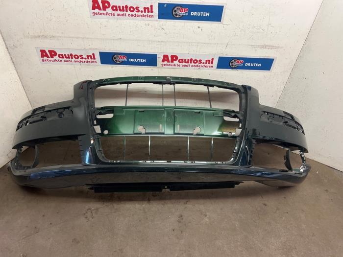 Usados Parachoques Audi A8 (D3) 3.2 FSI V6 30V Quattro Precio € 499,99 Norma de margen ofrecido por AP Auto's