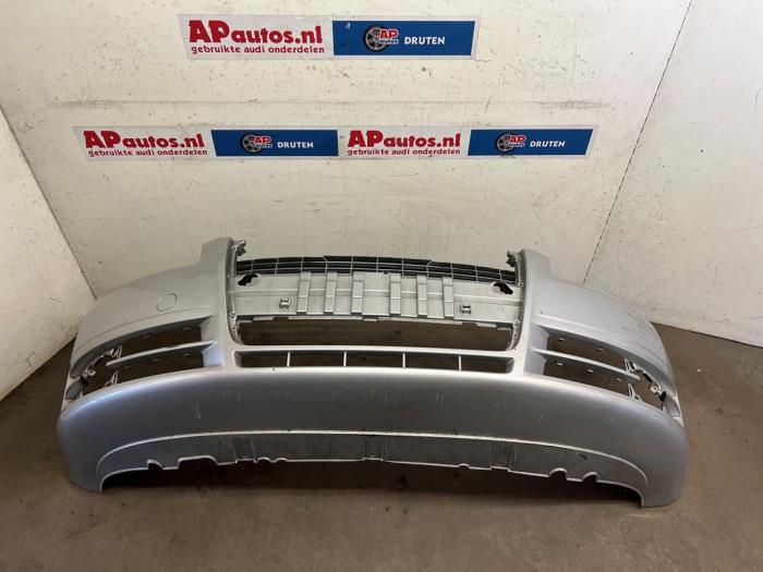 Usados Parachoques Audi A4 Avant (B7) 1.8 T 20V Precio € 99,99 Norma de margen ofrecido por AP Auto's