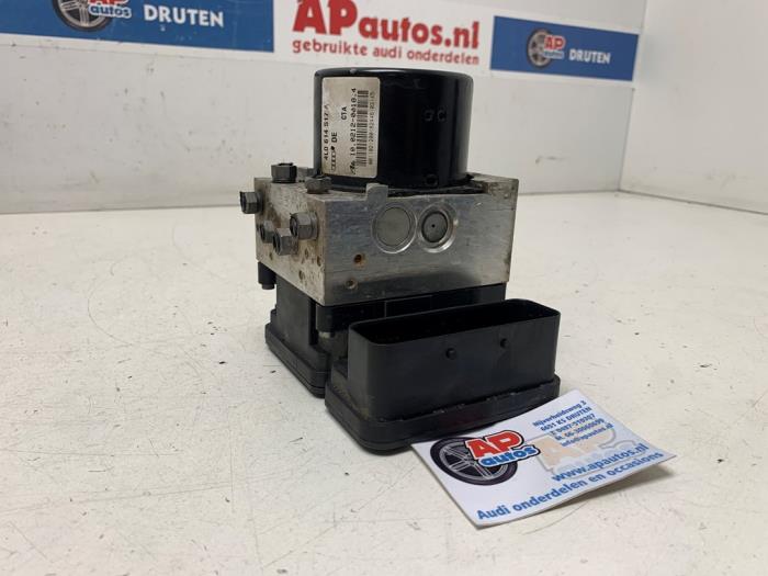 Begagnade ABS-pump Audi Q7 (4LB) 4.2 FSI V8 32V Pris € 349,99 Marginaltabell erbjuds av AP Auto's