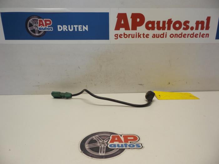 Begagnade Sensor (övriga) Audi A4 (B6) 2.0 FSI 16V Pris € 35,00 Marginaltabell erbjuds av AP Auto's