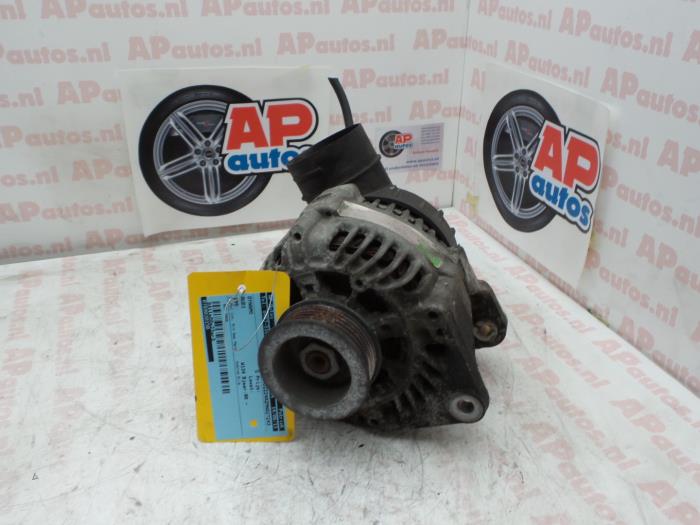 Gebrauchte Dynamo Audi 100 (C4) 2.8 E Preis € 49,99 Margenregelung angeboten von AP Auto's