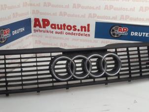 Used Grille Audi 80 (B3) 1.8 i Price € 19,99 Margin scheme offered by AP Autos