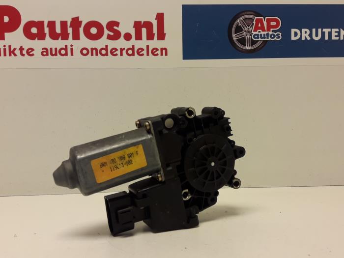 Usados Motor de ventanilla de puerta Audi S8 (D2) S8 4.2 V8 32V Precio € 9,99 Norma de margen ofrecido por AP Auto's