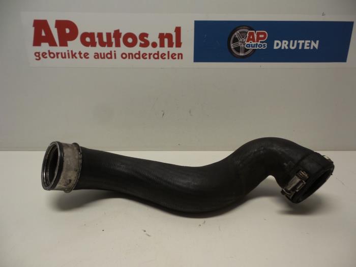 Używane Przewód Turbo Audi A4 (B6) 1.9 TDI PDE 130 Cena € 24,99 Procedura marży oferowane przez AP Auto's