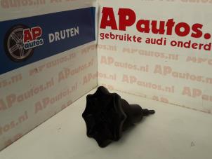 Używane Mechanizm zawieszenia kola zapasowego Audi A8 Cena € 19,99 Procedura marży oferowane przez AP Autos