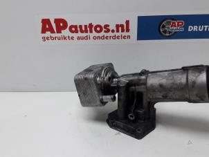 Usados Cuerpo de filtro de aceite Audi A6 Avant (C5) 1.9 TDI 130 Precio € 19,99 Norma de margen ofrecido por AP Autos