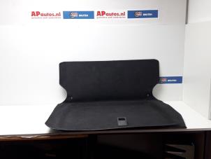 Used Luggage compartment cover Audi A8 (D2) 4.2 V8 40V Quattro Price on request offered by AP Autos