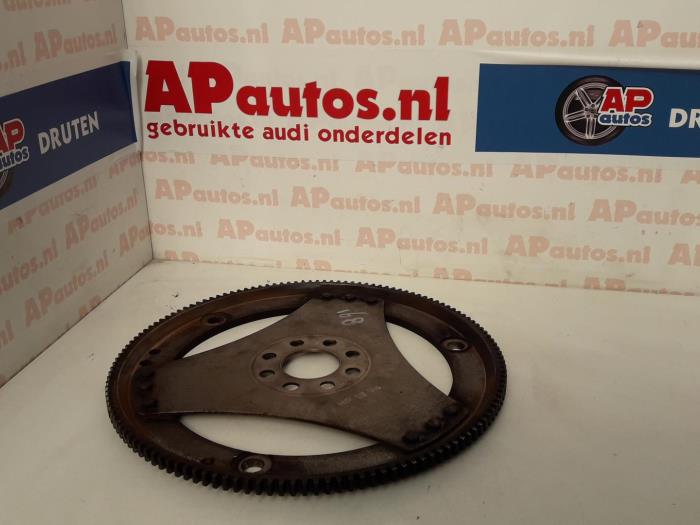 Starter ring gear from a Audi A8 (D2) 2.8 V6 Quattro 1995