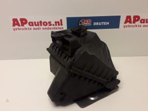 Usados Cuerpo de filtro de aire Audi A4 (B6) 1.9 TDI 100 Precio € 30,00 Norma de margen ofrecido por AP Autos