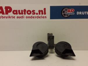 Usagé Klaxon Audi TT (8N3) 1.8 20V Turbo Quattro Prix € 14,99 Règlement à la marge proposé par AP Autos