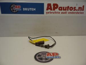 Usagé Capteur de température moteur Audi A3 Prix € 30,00 Règlement à la marge proposé par AP Autos