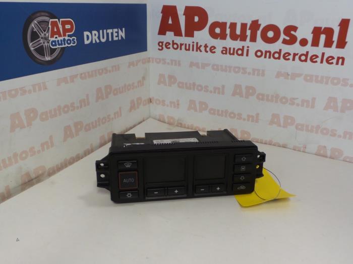 Używane Panel climatronic Audi A3 (8L1) 1.6 Cena € 24,99 Procedura marży oferowane przez AP Auto's