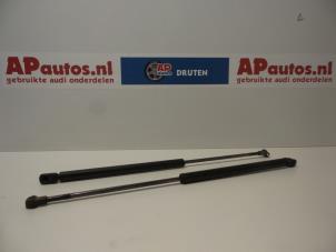 Used Set of tailgate gas struts Audi A3 (8L1) 1.6 Price € 20,00 Margin scheme offered by AP Autos