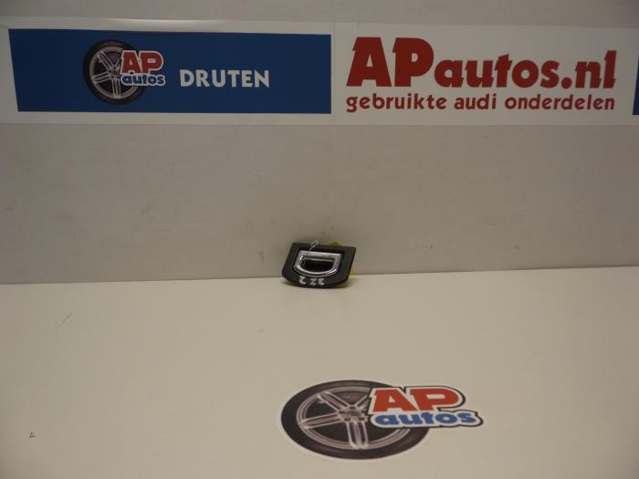 Usagé Divers Audi A3 (8L1) 1.6 Prix € 35,00 Règlement à la marge proposé par AP Auto's