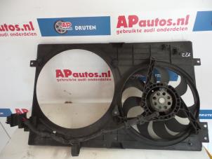 Usados Caja de aleta de refrigeración Audi A3 (8L1) 1.6 Precio € 35,00 Norma de margen ofrecido por AP Autos