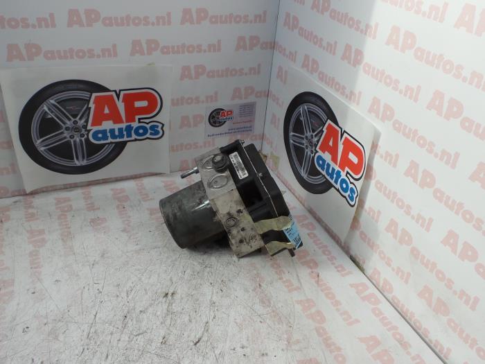 Gebrauchte ABS Pumpe Audi A4 (B7) 1.9 TDI Preis € 29,99 Margenregelung angeboten von AP Auto's