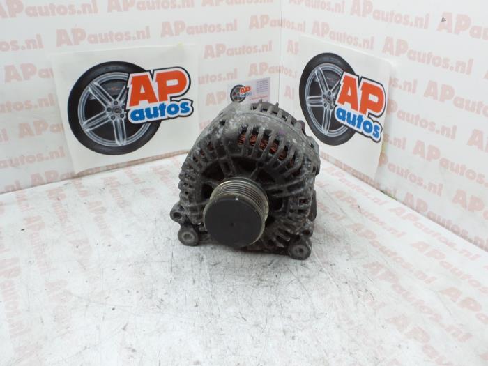 Begagnade Dynamo Audi A4 (B7) 1.9 TDI Pris € 24,99 Marginaltabell erbjuds av AP Auto's