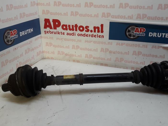 Front drive shaft, left from a Audi 80 Avant (B4) 2.0 E,S 1994