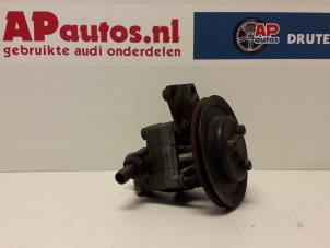 Used Power steering pump Audi 80 Avant (B4) 2.0 E,S Price € 40,00 Margin scheme offered by AP Autos