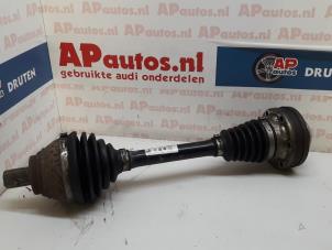 Usagé Arbre de transmission avant gauche Audi A3 (8P1) 2.0 TDI 16V Prix € 50,00 Règlement à la marge proposé par AP Autos
